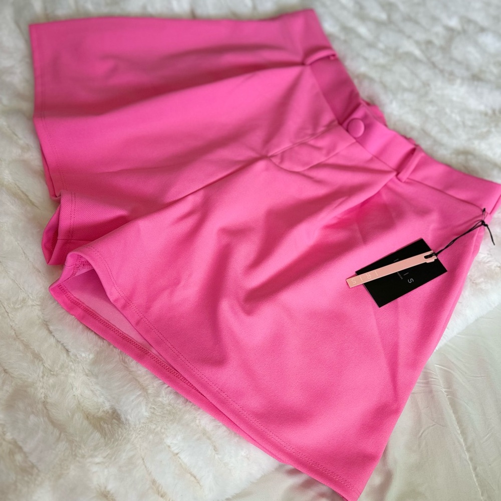 Iris Hot Pink Elastic Waist Shorts